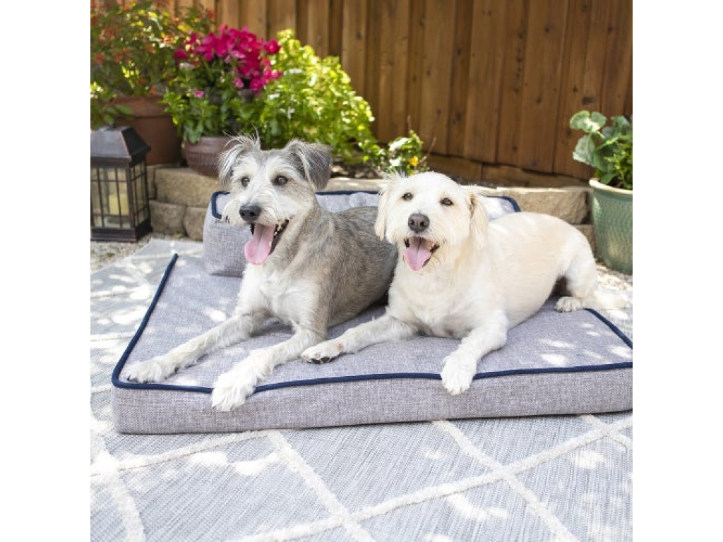 Beau Indoor/Outdoor Bed - image 10