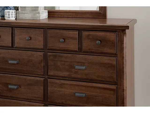 Dresser - 8 Drwr