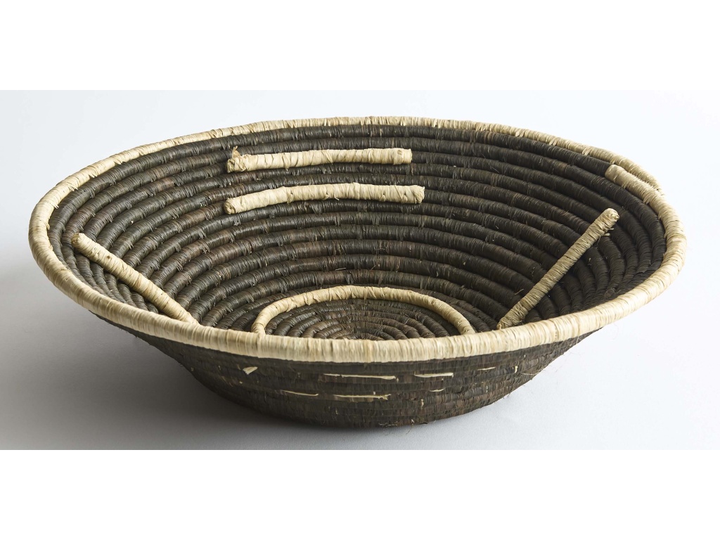 Peace Wall Basket - image 3