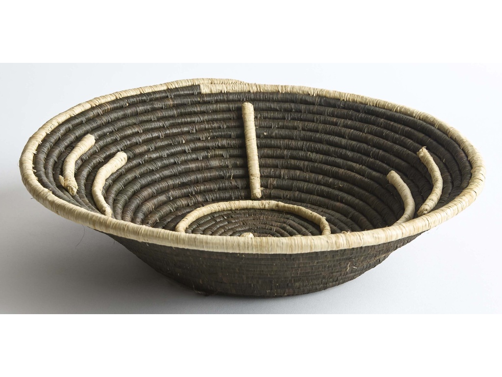 Peace Wall Basket - image 4