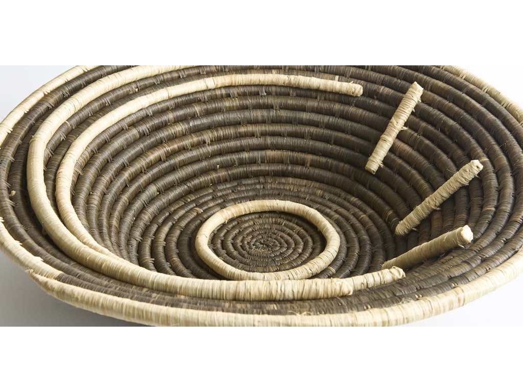 Family Wall Basket - image 6