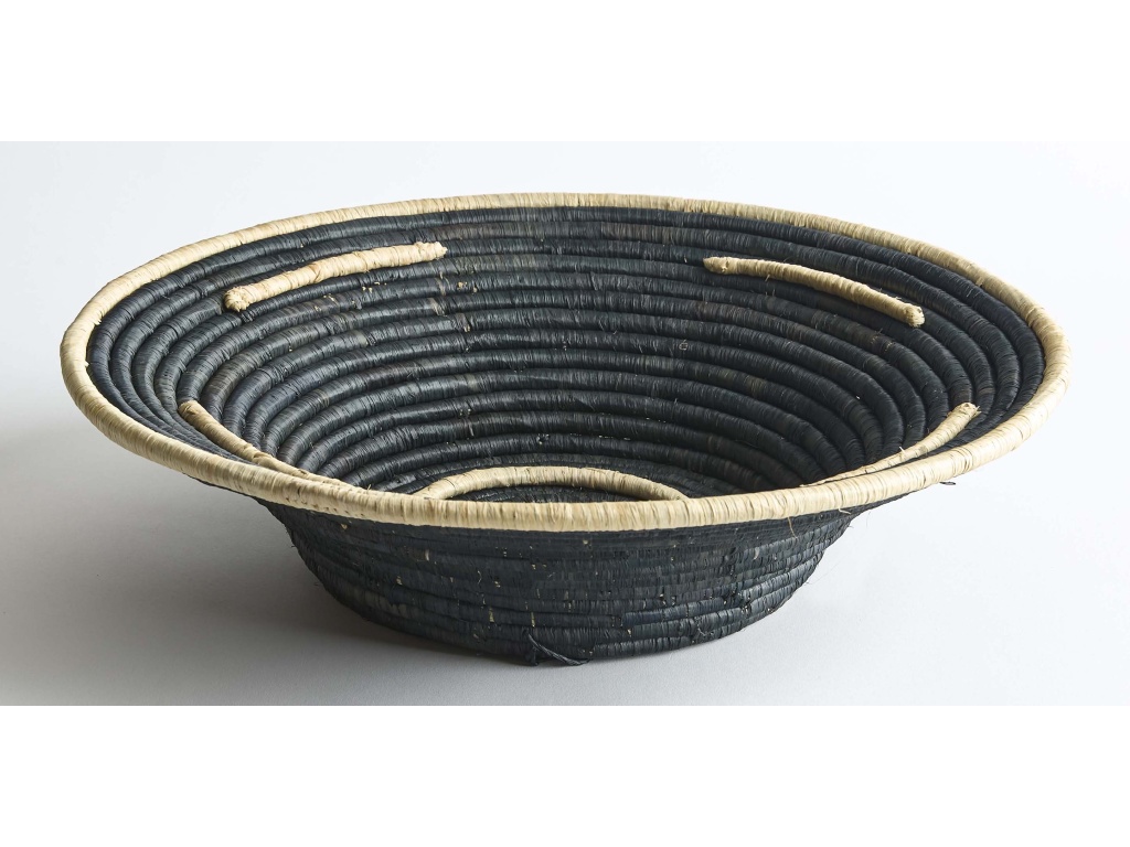 Village Wall Basket - image 3