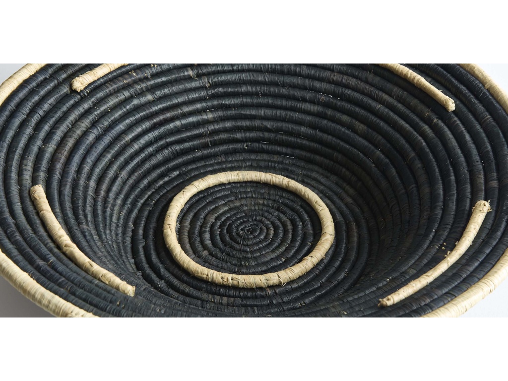 Village Wall Basket - image 6