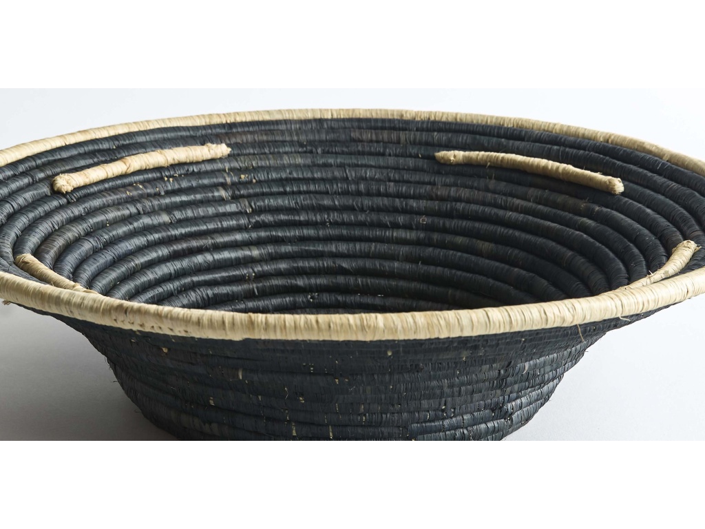 Village Wall Basket - image 7