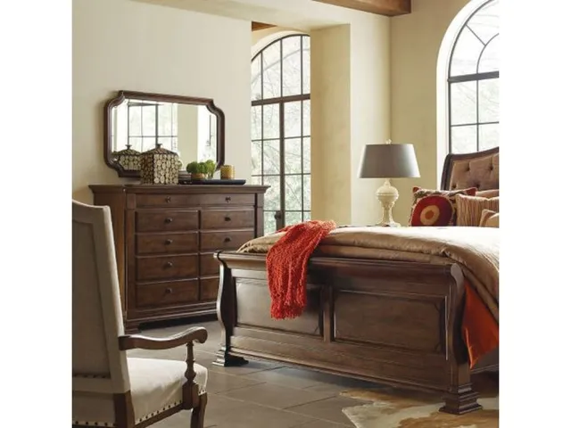 Portolone Bureau
