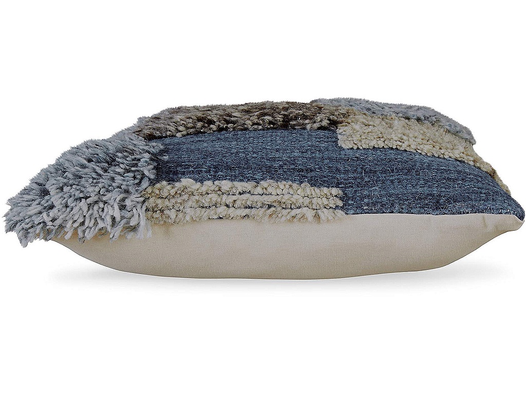 Gibbend Pillow - image 3