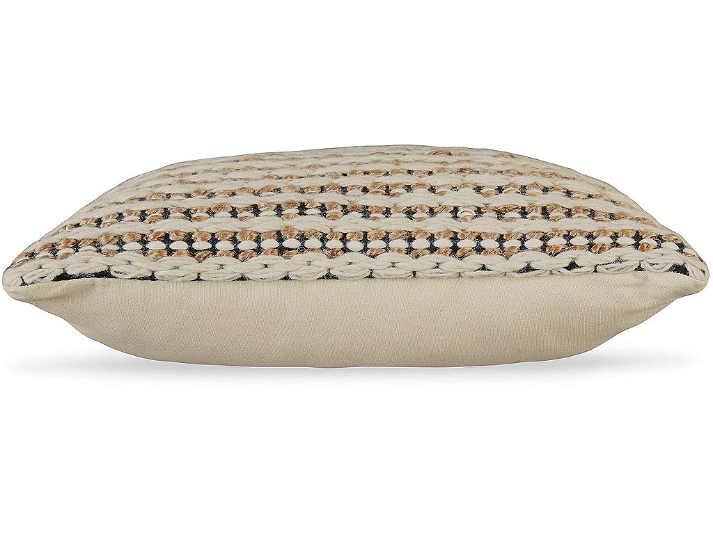 Nealington Pillow - image 3