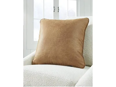Cortnie Pillow (Set of 4)