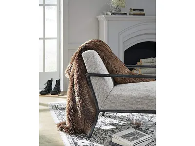 Bellethrone Throw (Set of 3)
