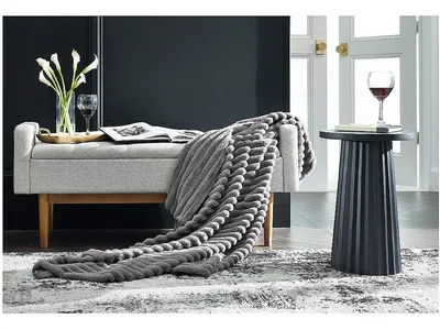 Alsonwell Throw (Set of 3)
