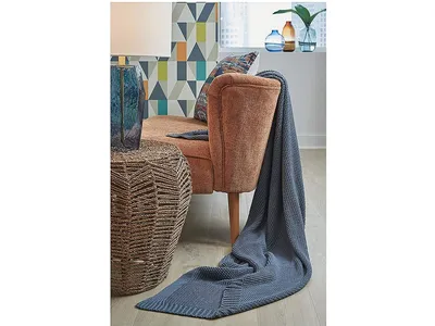 Gayelery Throw (Set of 3)