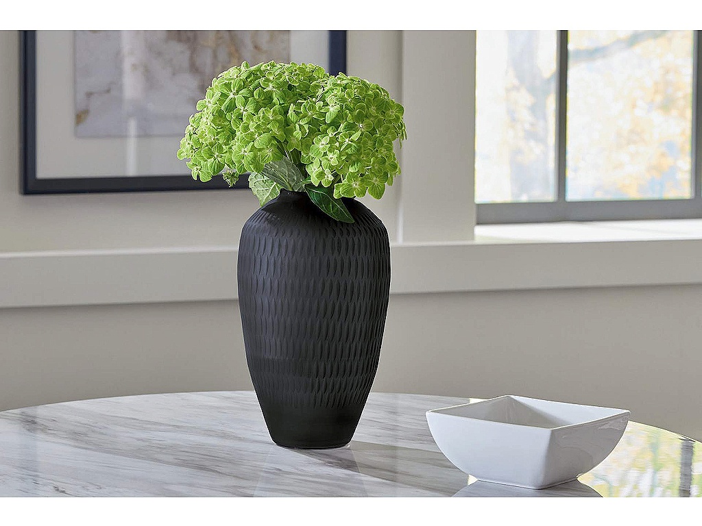 Etney Vase - image 1