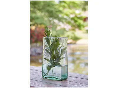 Taylow Vase (Set of 3) - Alternative View