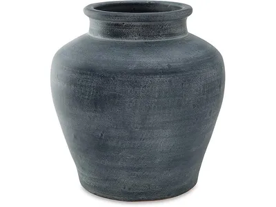 Meadie Vase