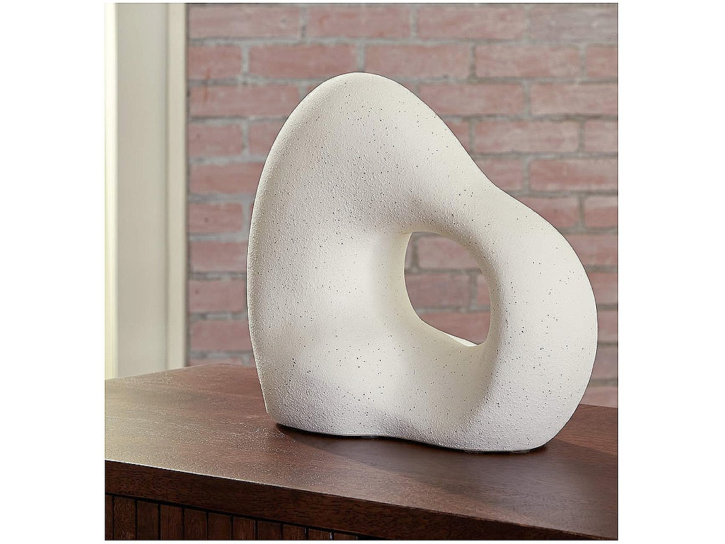 Arthrow Sculpture - image 1