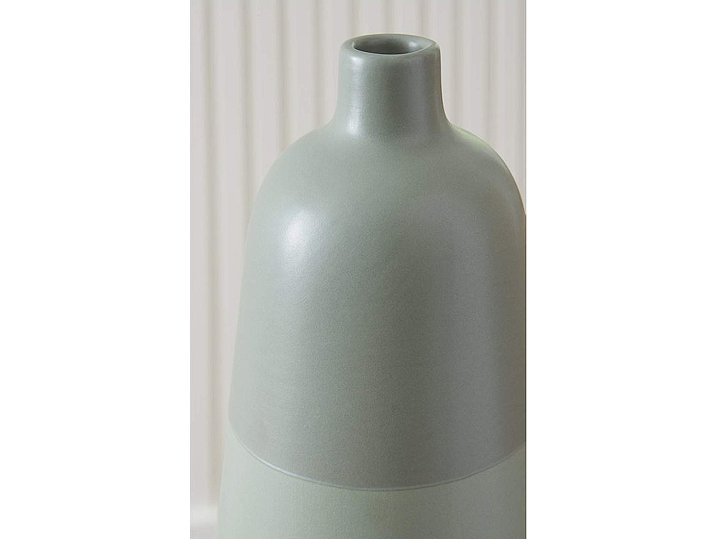 Peerland Vase - image 2