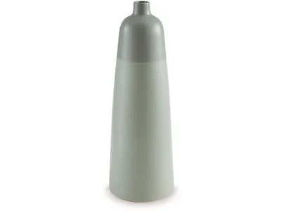 Peerland Vase