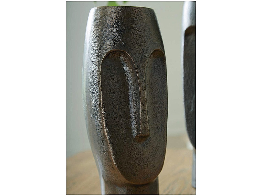 Elanman Vase - image 3
