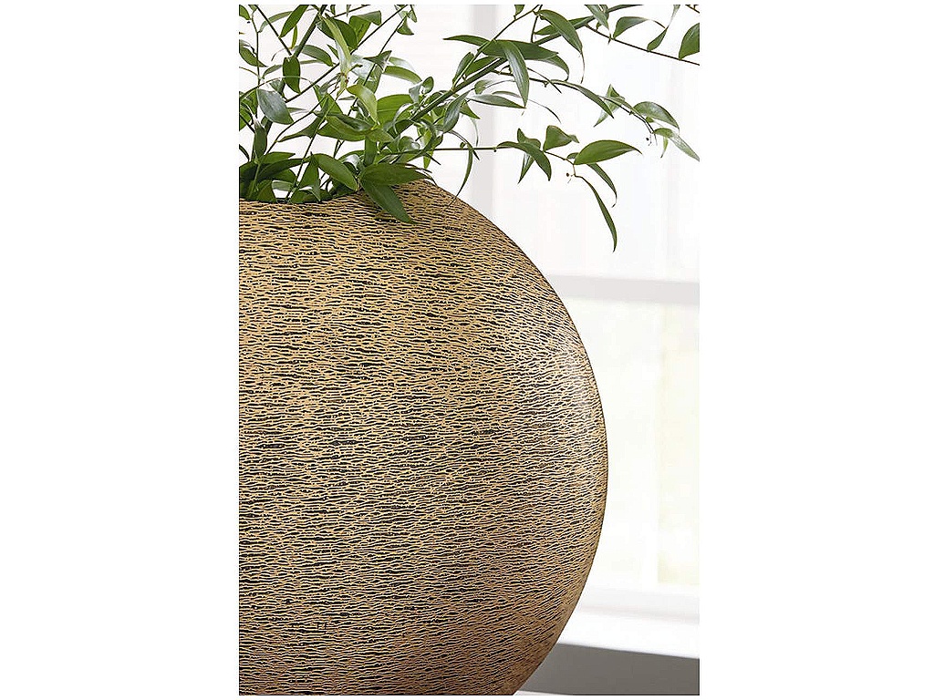 Iansboro Vase - image 3