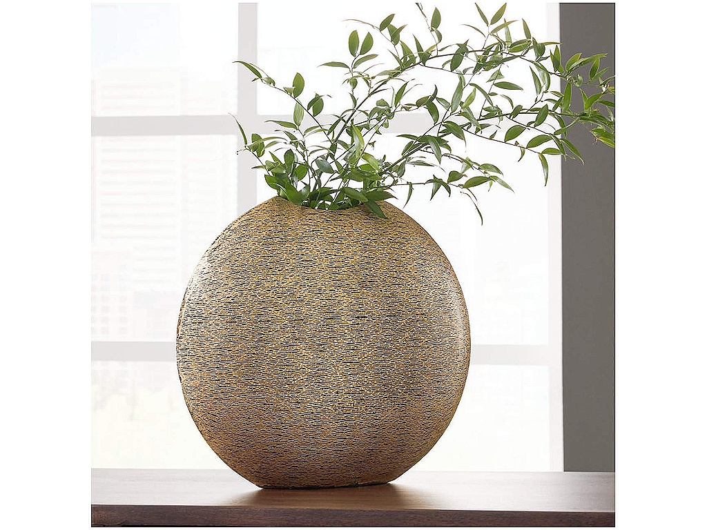 Iansboro Vase - image 1