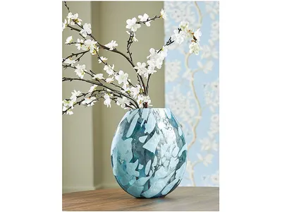Cartshaw Vase - Alternative View