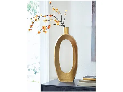 Lawtonville Vase