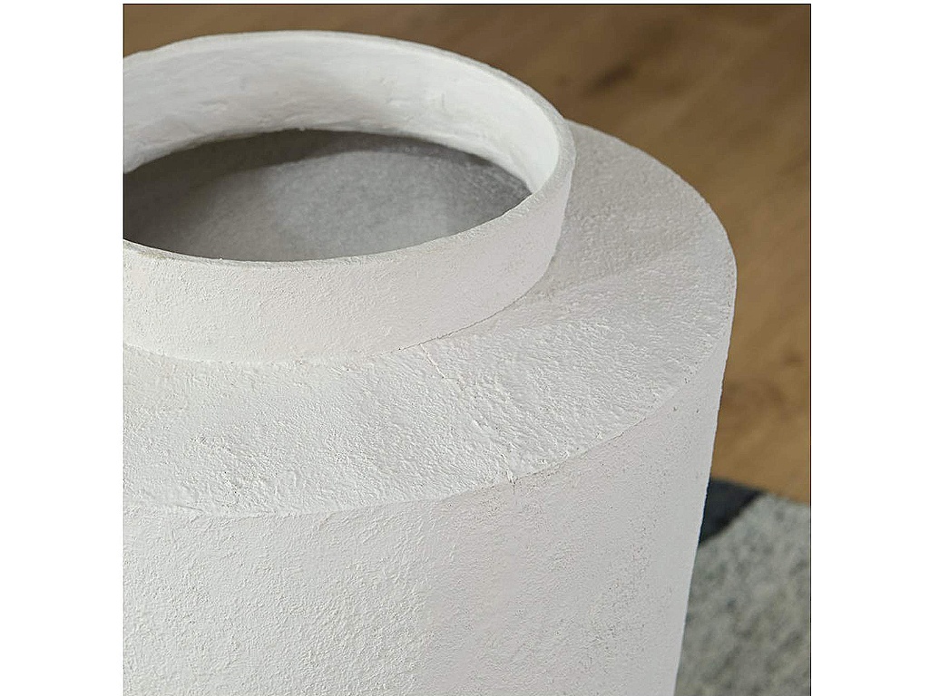 Flurinworth Vase - image 3