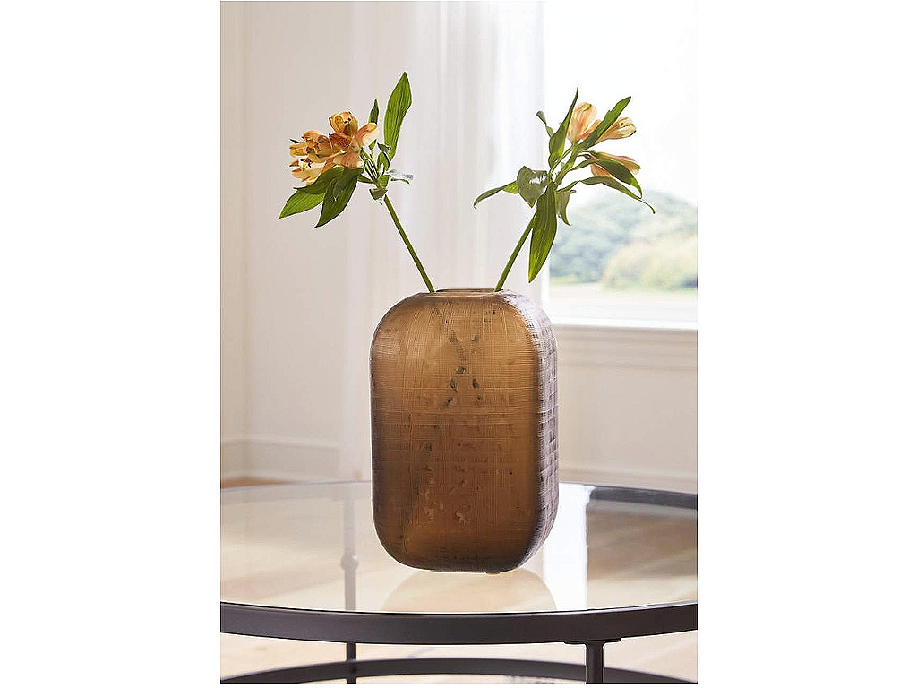 Capard Vase - image 1