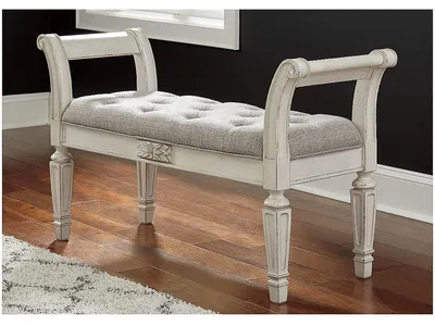 Realyn Accent Bench