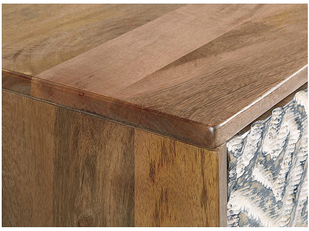 Kerrings Accent Cabinet - image 5