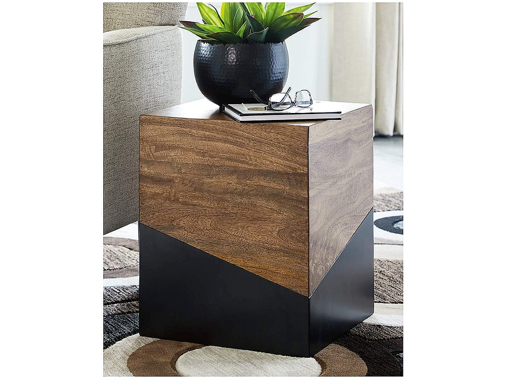 Trailbend Accent Table - image 1