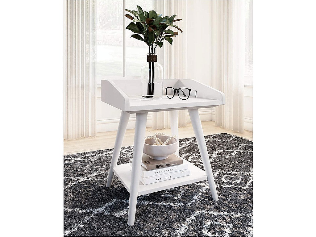 Blariden Accent Table - image 1