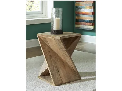 Zalemont Accent Table