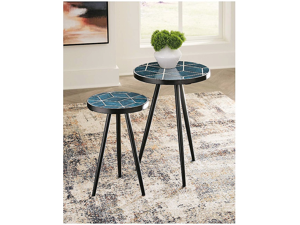 Clairbelle Accent Table (Set of 2) - image 1