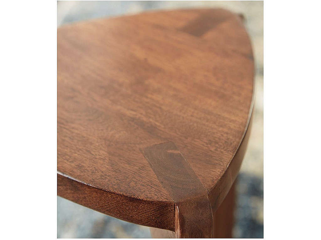 Brynnleigh Accent Table (Set of 2) - image 6