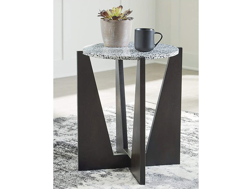 Tellrich Accent Table - image 1