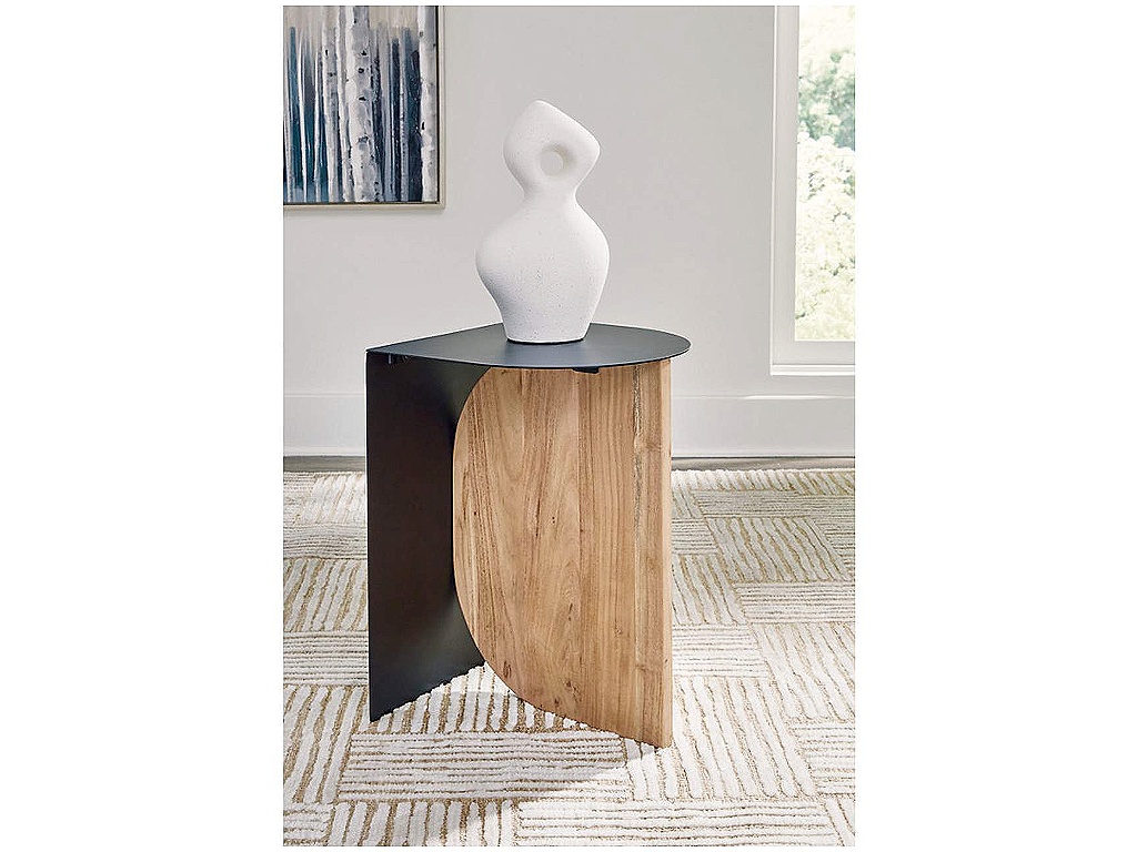 Ladgate Accent Table - image 1
