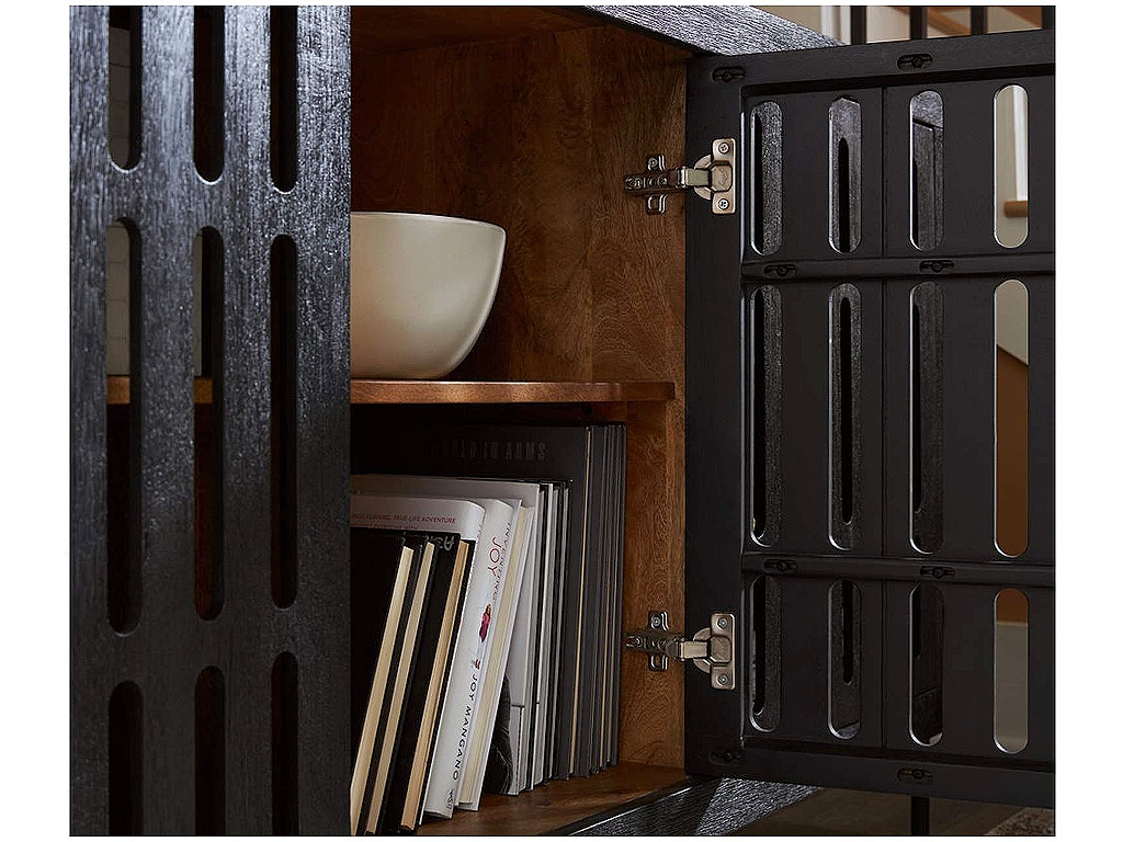 Vallisburg Accent Cabinet - image 7