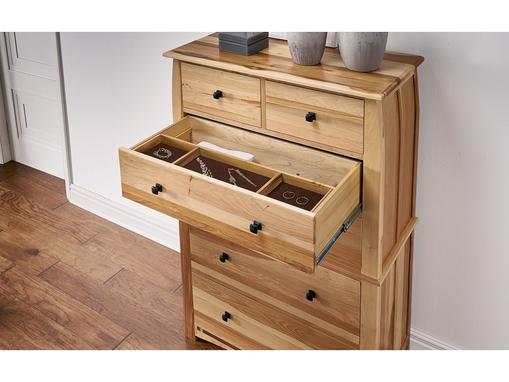 6-Drawer Chest - image 1