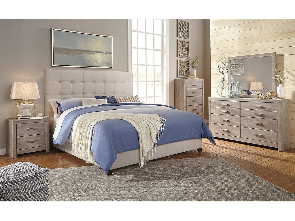 Dolante King Upholstered Bed - image 6