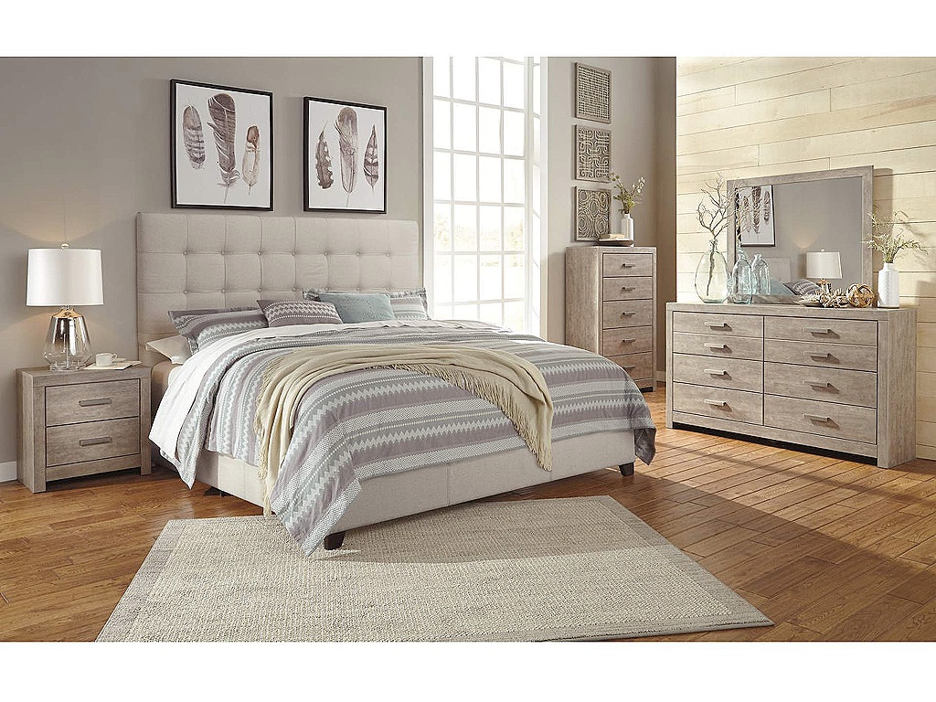Dolante King Upholstered Bed - image 7