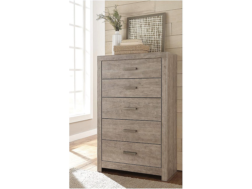 Culverbach Chest of Drawers - image 7