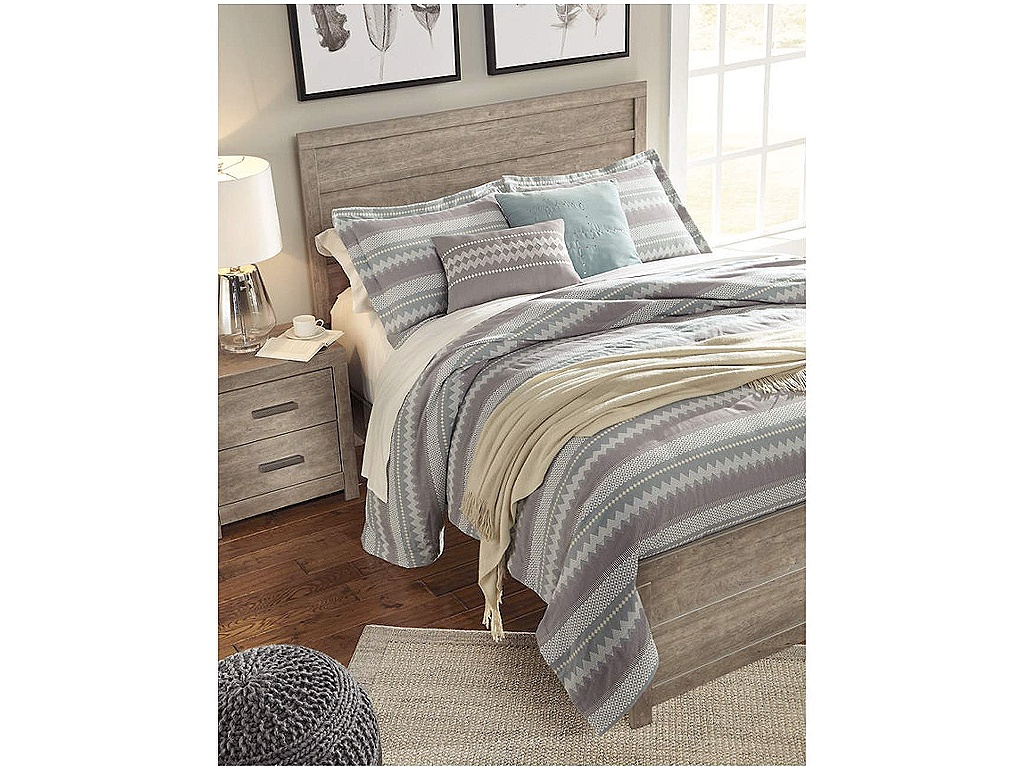 Culverbach Queen Panel Bed - image 3