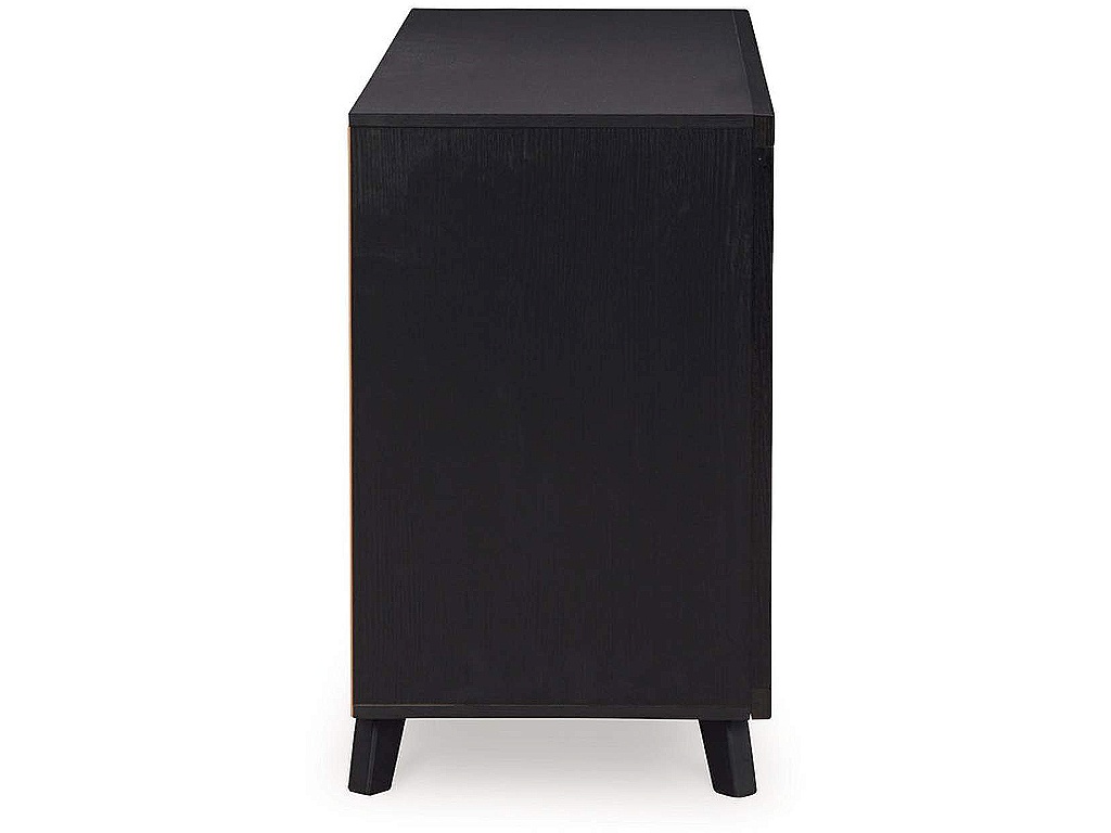 Danziar King Panel Bed, Dresser and Nightstand - image 5