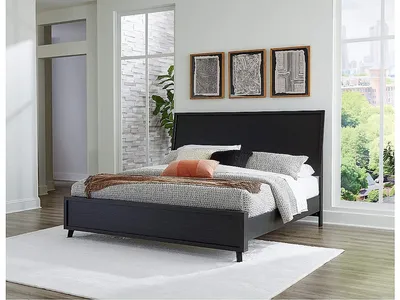 Danziar King Panel Bed - Alternative View