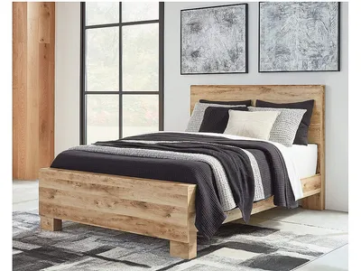 Hyanna King Panel Bed