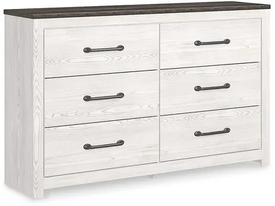 Gerridan King Panel Bed, Dresser and Nightstand - Alternative View