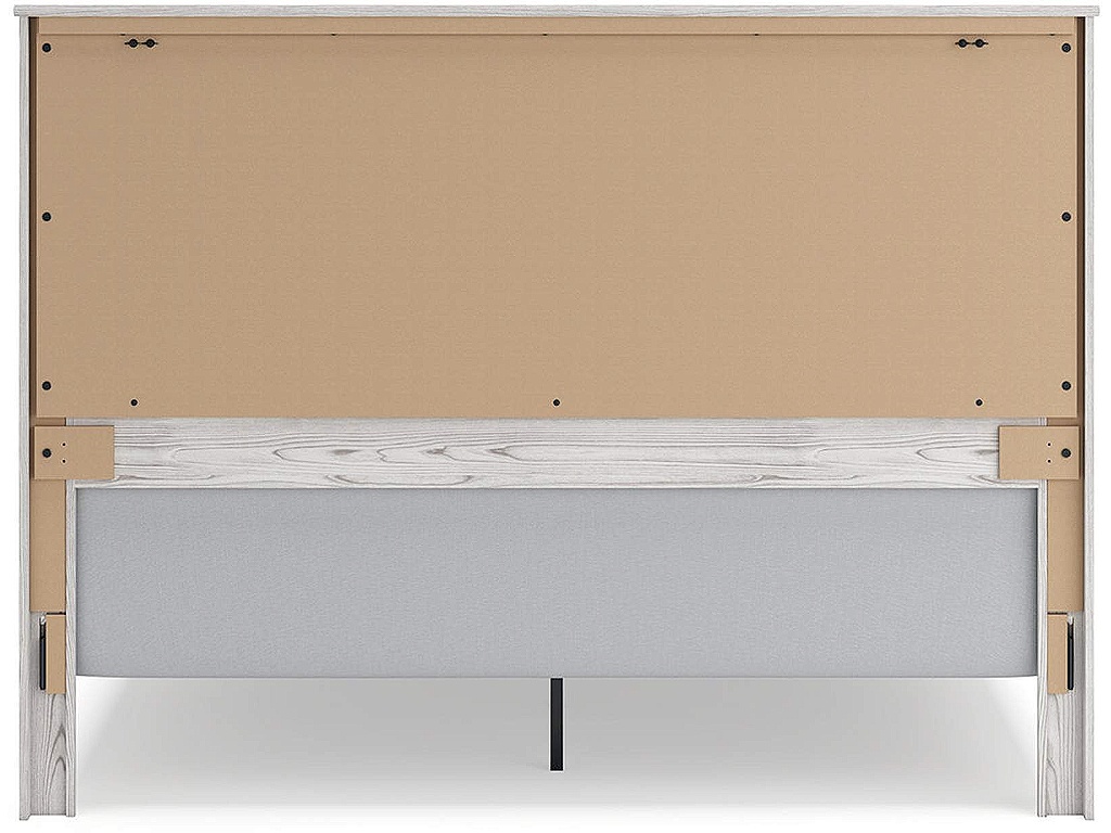 Gerridan King Panel Bed, Dresser, Mirror, Chest, and Nightstand - image 14
