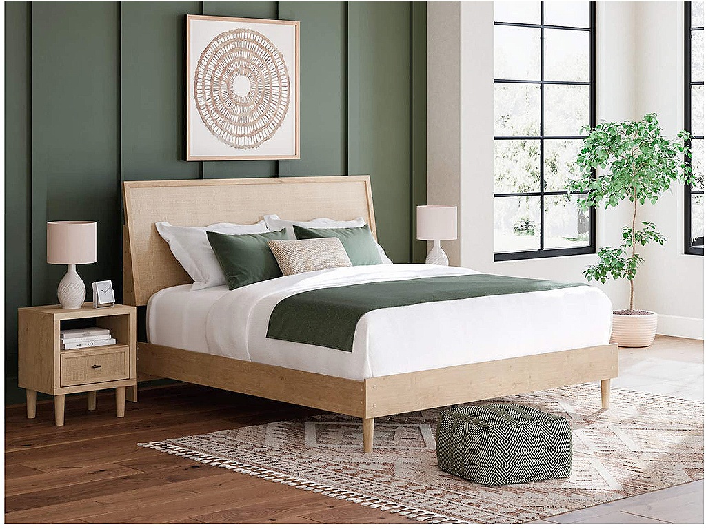 Cielden King Panel Bed - image 1