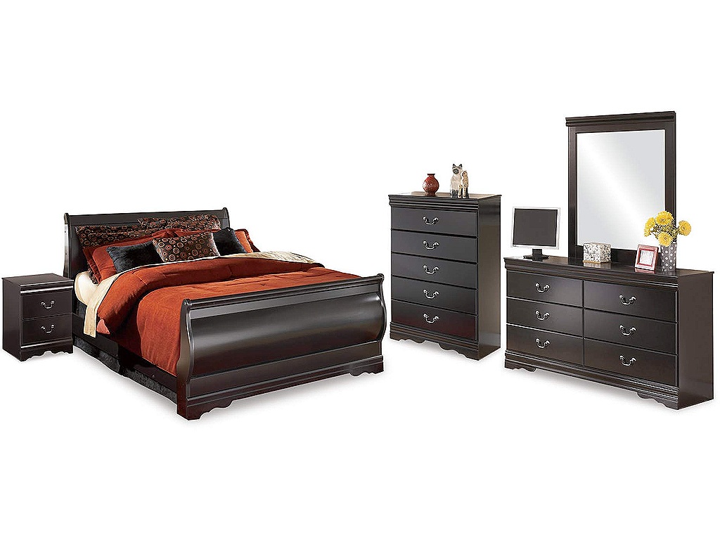 Huey Vineyard Full Sleigh Bed, Dresser, Mirror, Chest and Nightstand - image 1
